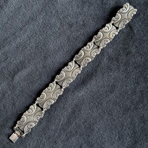 Silver alloy bracelet